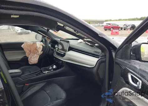 2025 Jeep Compass Limited 4X4 z USA, uszkodzony, nr VIN 3C4NJDCN7ST571735